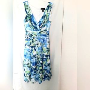 Connected Women Blue Floral Chiffon Fit Flare V Neck Sleeveless Lined Dress S 8
